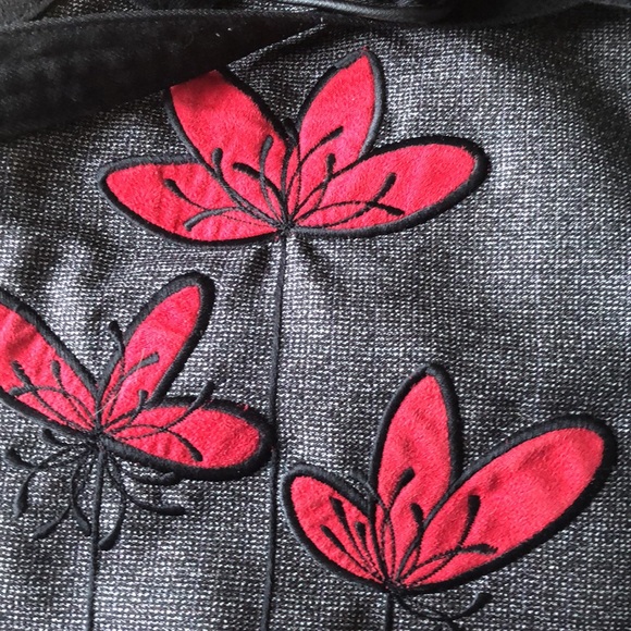 Floral Purse - Picture 6 of 7